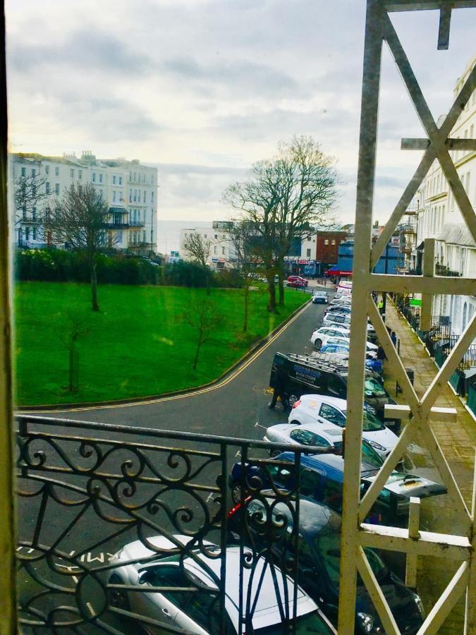 Grade 2 Listed Apartment In Heart Of Hastings Exterior foto